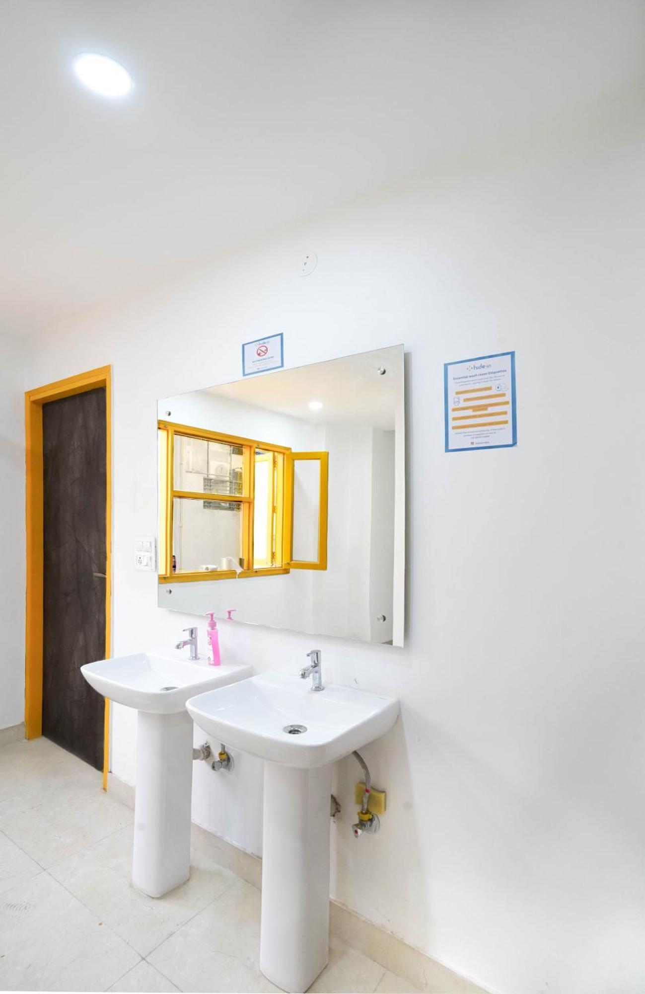 Hide-In Hostel Delhi นิวเดลี ภายนอก รูปภาพ
