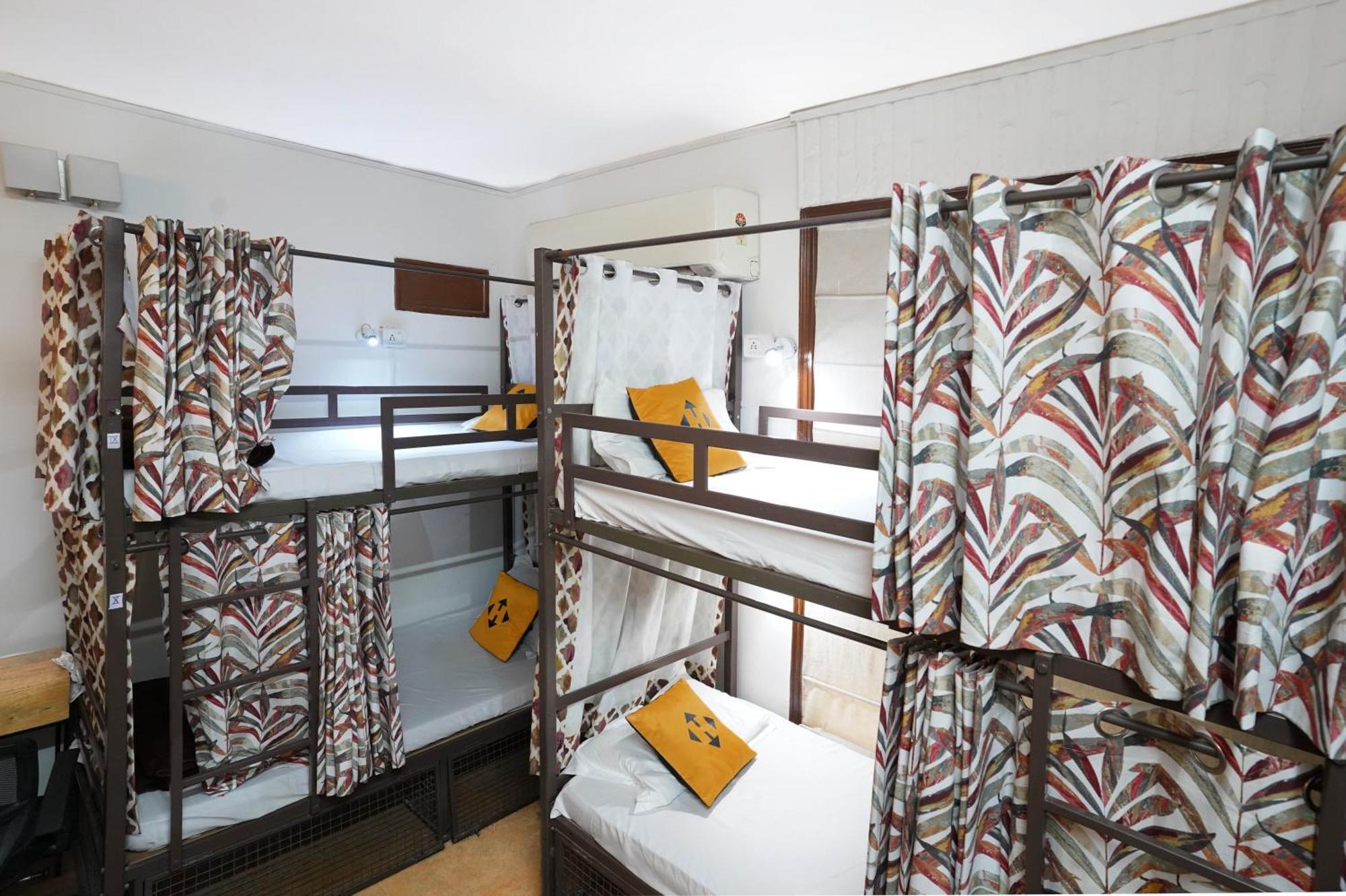 Hide-In Hostel Delhi นิวเดลี ภายนอก รูปภาพ